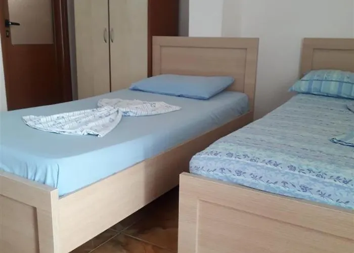 Entire 2007 公寓 *