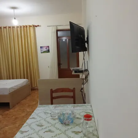 Apartment Entire 2007