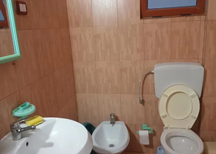 Entire 2007 Appartement Vlorë